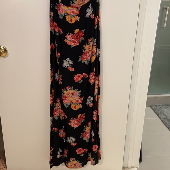 Floral off the shoulder maxi dress with high slit - Picture 4 of 5